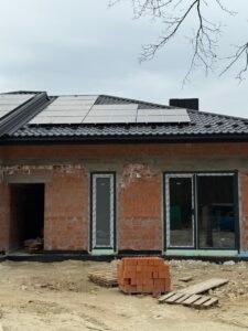 Встановлення сонячних панелей на приватний будинок Львів